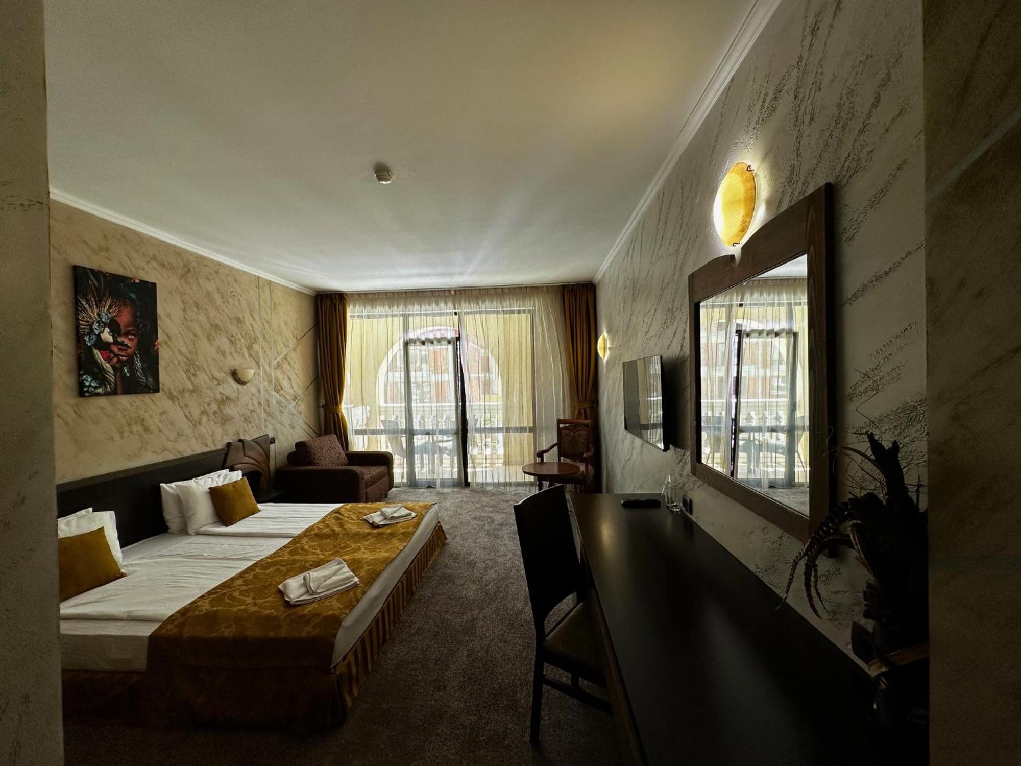 Art Hotel Babylon Sunny Beach Ngoại thất bức ảnh